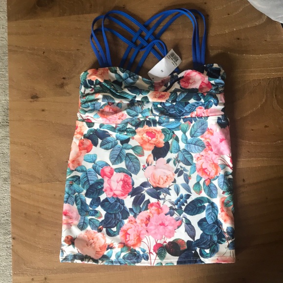 Floral swim suit from LimeRiki - Picture 1 of 1